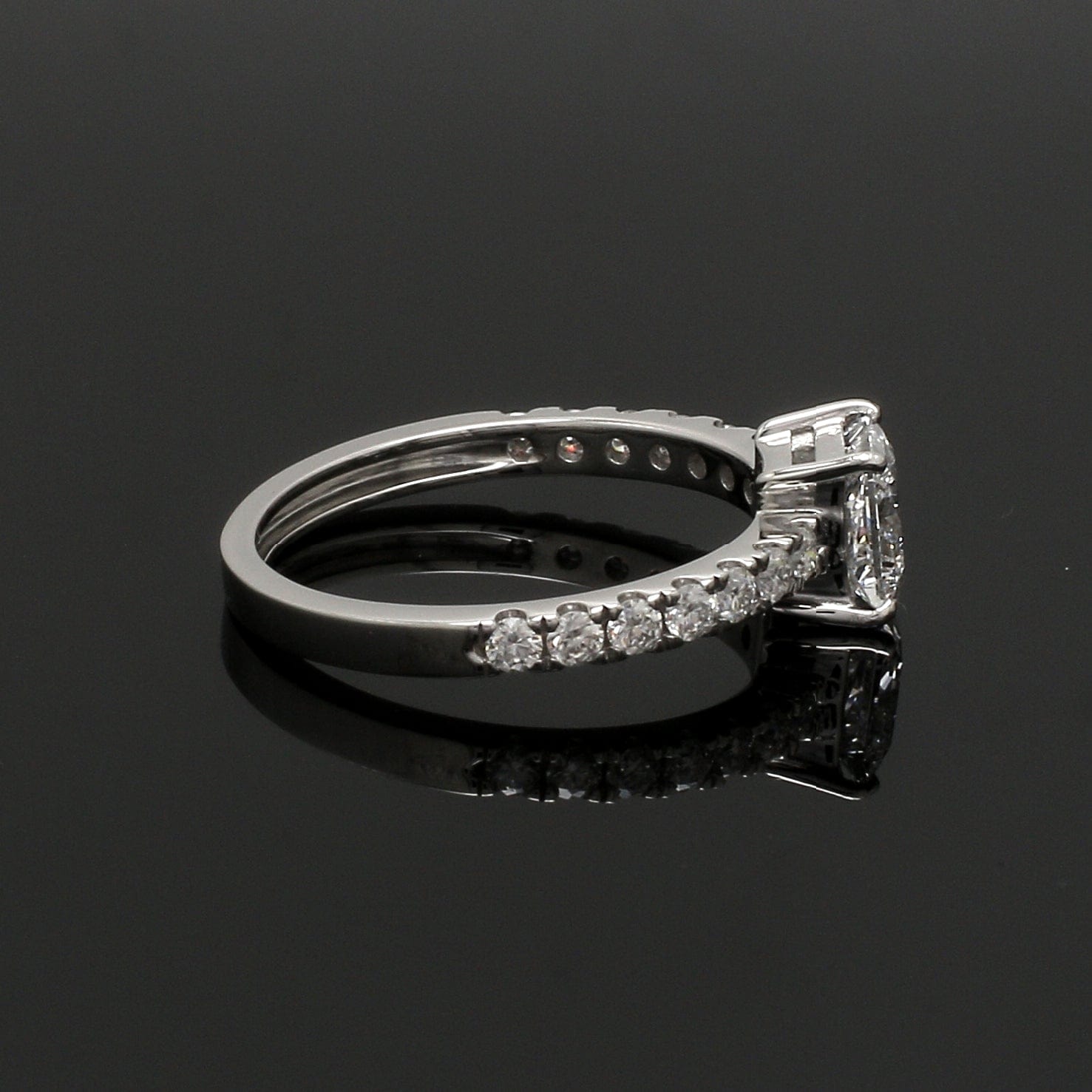 Jewelove™ Rings I VS / Women's Band only 30-Pointer Princess Cut Solitaire Diamond Shank Platinum Ring JL PT 1313