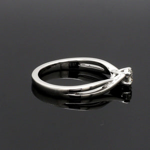 Jewelove™ Rings VS J / Women's Band only 70-Pointer 4 Prong Platinum Solitaire Ring with a Twist JL PT 676-C