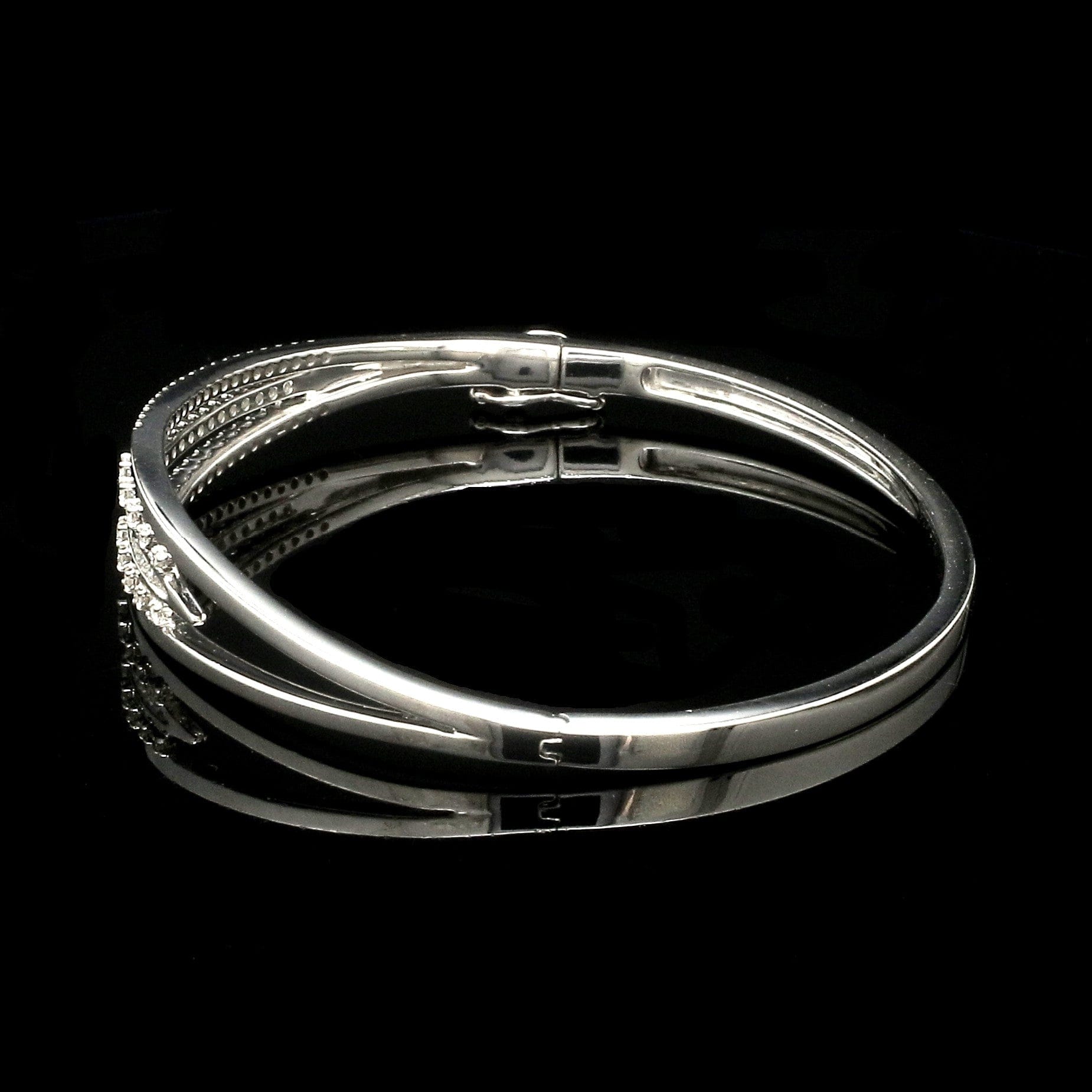 Jewelove™ Bangles & Bracelets Designer Oval Platinum Bracelet with Diamonds SJ PTB 109