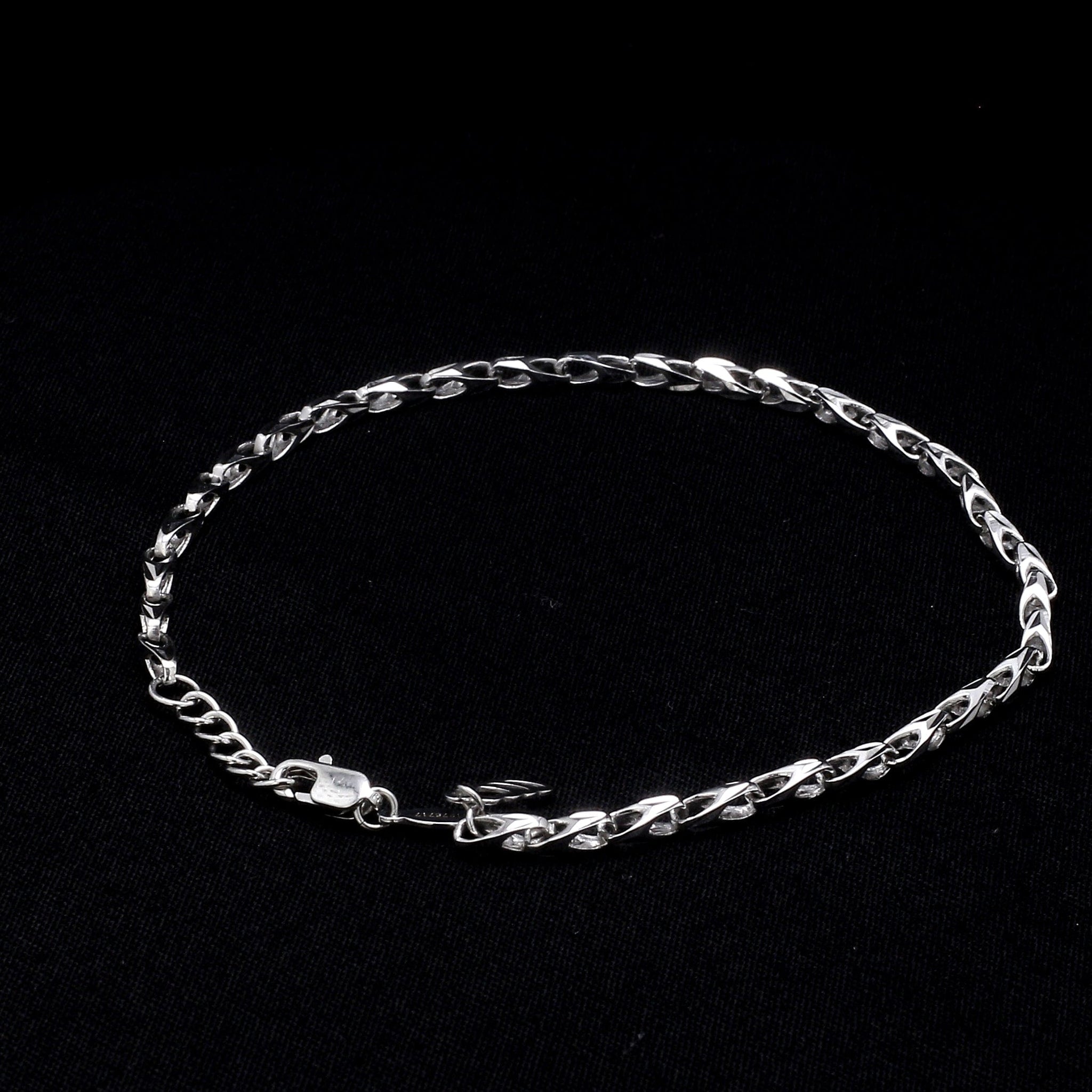 Jewelove™ Bangles & Bracelets Bracelet Japanese Platinum Bracelet JL PTB 658