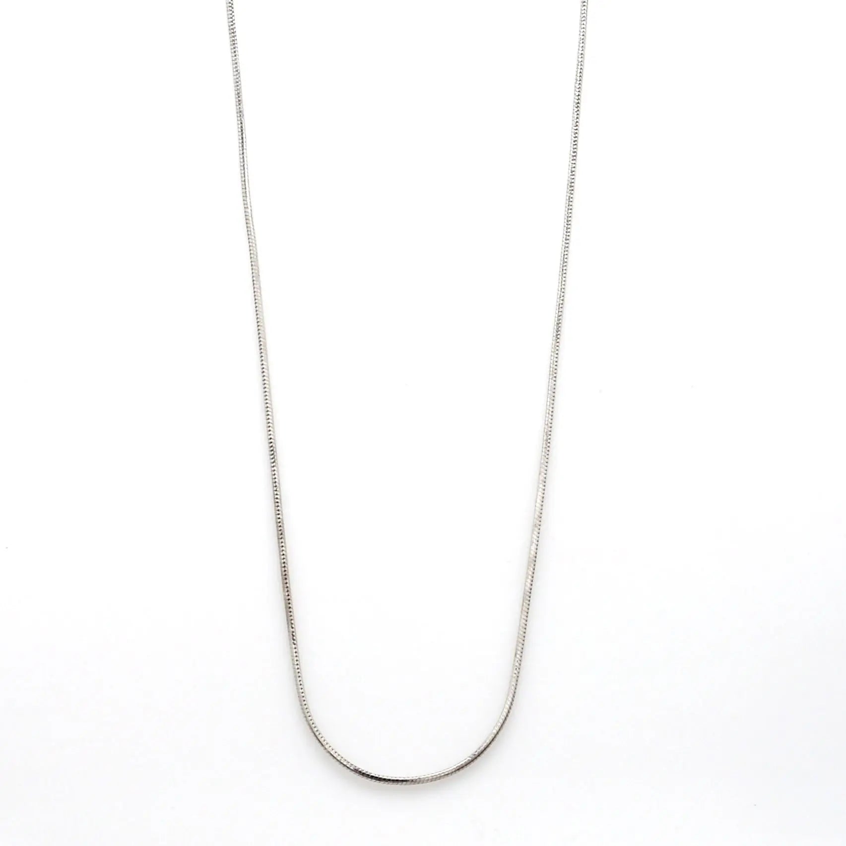 925 Sterling Silver 2mm Round Snake Chain – Oliver & Navy