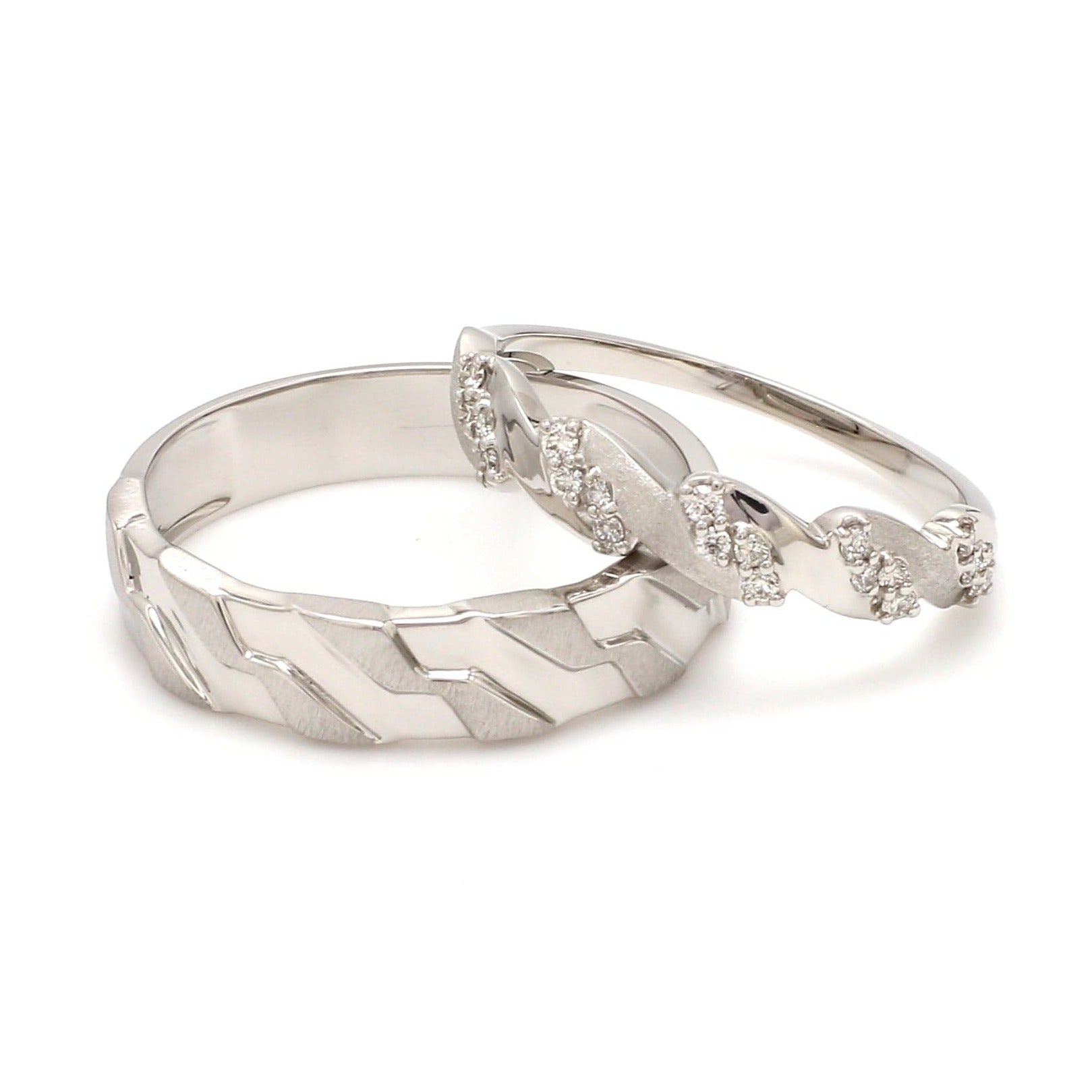 Jewelove™ Rings Both / SI IJ Designer Platinum Love Bands JL PT 615