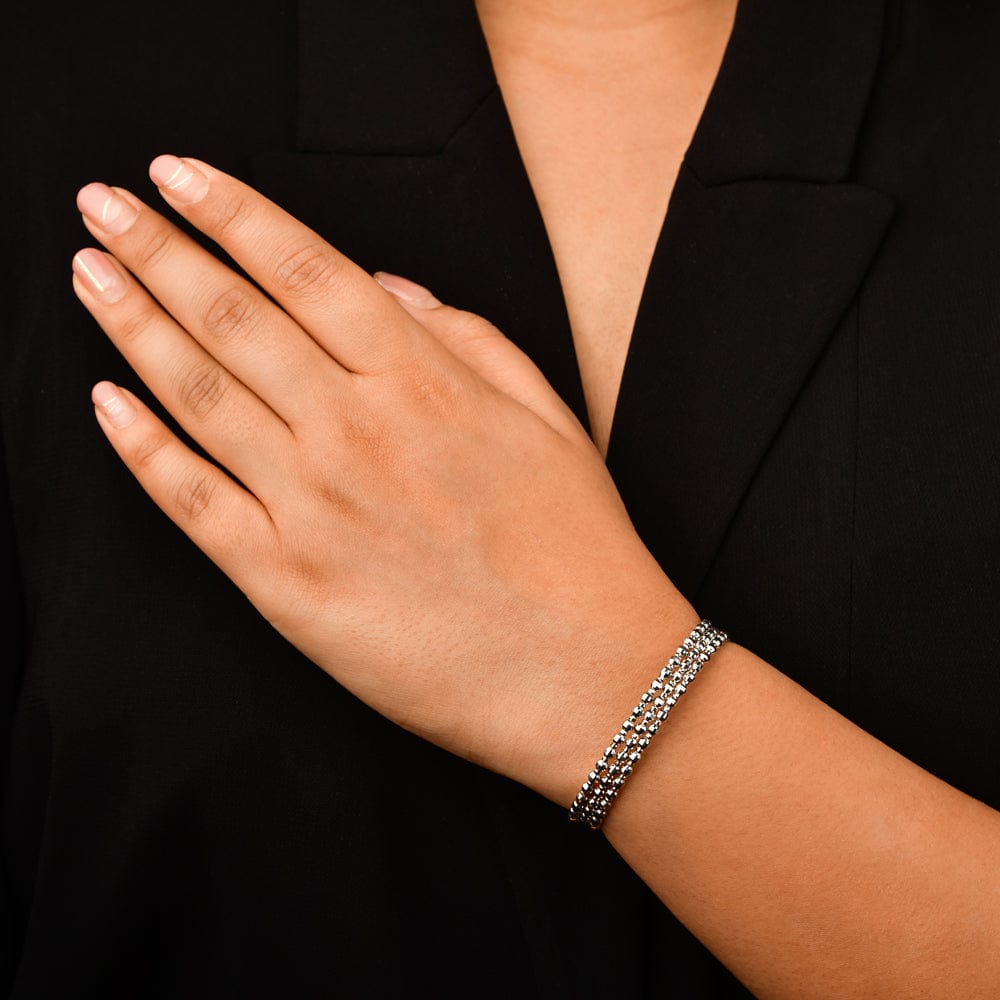 Women Bracelets Online | Hand bracelet for women - Starkle